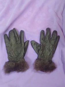 Leather Gloves with Fur Cuff