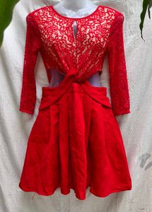 VN. GORGEOUS PARTY DRESS