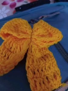 Crochet Bow Keychain - Yellow
