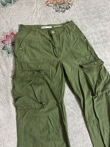 OLIVE CARGO JEANS