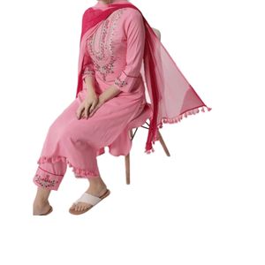 Trendy Pink Tassel Look Kurti With Pant,dupatta