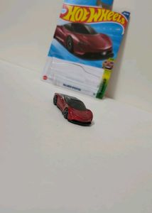 Hot Wheels McLaren Speedtail Red