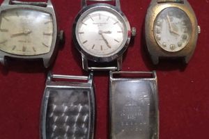 Combo Vintage Watches And Cases