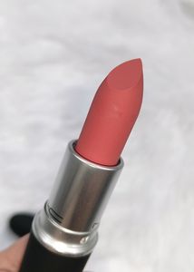 Mac Powderkiss Lipstick A Little Tamed 🩷