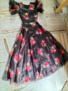 🖤Black Lehanga With Beautiful Blouse🖤