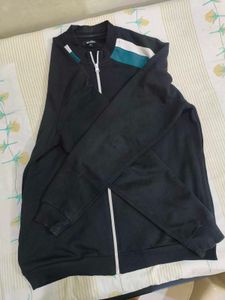 Black Long Sleeve Jecket
