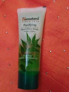 Himalaya Purifying Neem Face Wash With Travel Size