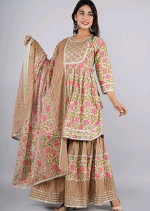 Floral Print Kurta Set