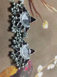 4 pair of Beautiful earrings
