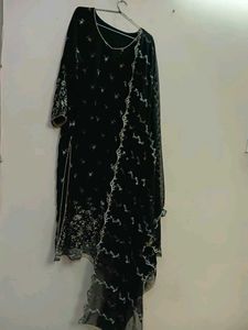 Pakistani Suit ( Kurti + Duppatta )