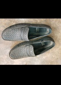 Black Shoes