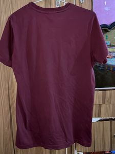 Rarely Used Unisex T-shirt (LIKE NEW)