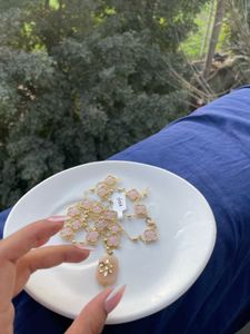 Cute Pink &amp; Gold Necklace Set