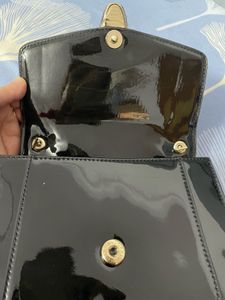Black Patent Leather Snake Head Bag