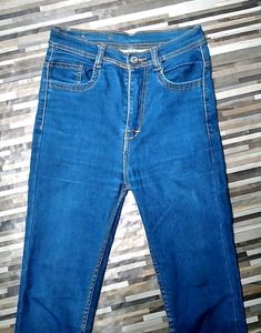 High Waisted Jeans