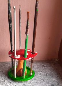 Brush Holder Mushroom
