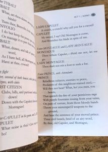 Romeo And Juliet 📚