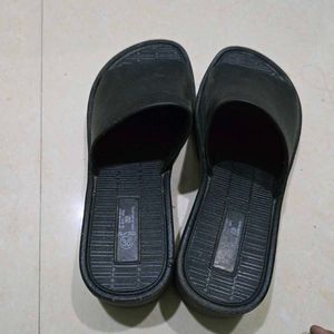 Zudio Black heels (Size 36)