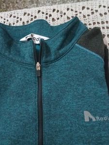 Radic Pullover Jacket
