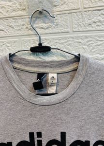 🇺🇸Adidas Grey Imported T-Shirt