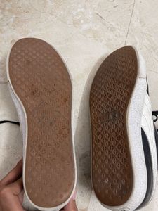 Puma Black Sneakers UK 8 (Slightly Used)