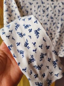 H&amp;M NEW Off White Long Sleebe Floral Top/Size-S