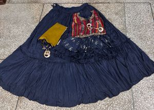 Elegant Lehnaga And Choli Set With Duptta