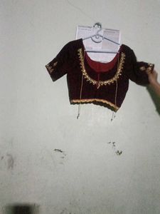 Elegant Embroidered Lehenga Skirt