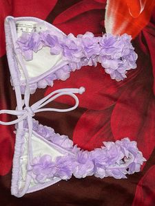 Very Pretty Biking Top Small Size😍👙