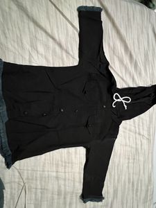 Black T Shirt With Cap Attached