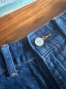 Like-New Zara Denim Shorts!