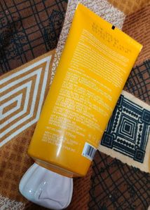 Dot &amp; Key Vitamin C Face Wash