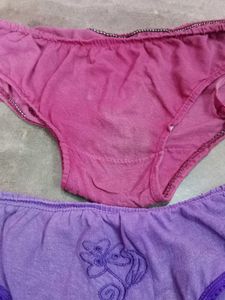 2 Panty Nd Bra Combo
