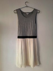 Gray & White Casual Dress