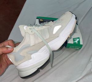Adidas Originals Falcon Sneaker