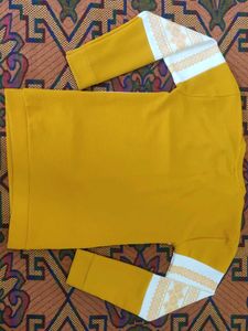 Yellow &amp; White Patterned Pullover