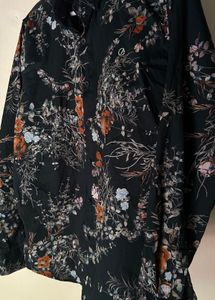 Floral Print Slim Fit Opaque Cotton Casual Shirt