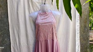 I. SEXY MINI PARTY FROCK