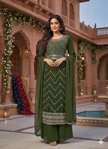 Elegant Green Kurta Set