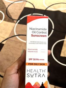 Health Sutra Niacinamide Oil Control Sunscreen