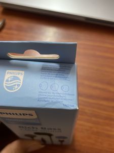 BRAND NEW UNOPENED Philips 2000 Series Headphones