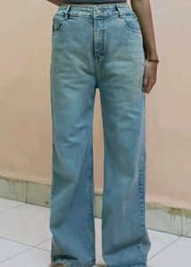 Wide Leg Jeans - Classic Denim