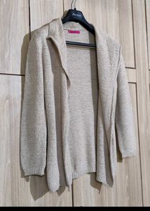 Combo Of Knitted Shrug &amp; Sleeveless Top