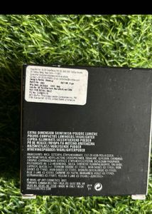 MAC Extra Dimension Skinfinish