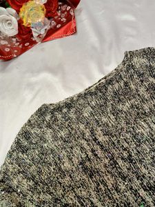 Stylish Pullover Knit Sequin Sweater🤍🖤