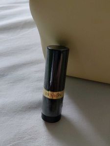 Revlon Superlustrous- Matte 001. Nude attitude