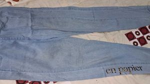 Slim Straight Light Blue jeans