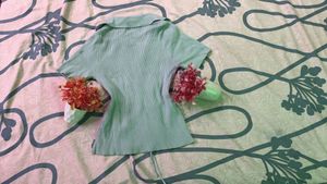 Cute Mint Green Top.NOT WORN EVEN ONCE.SIZE-28-36
