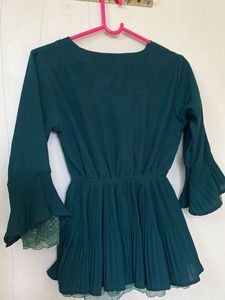Green Tie-knot Top