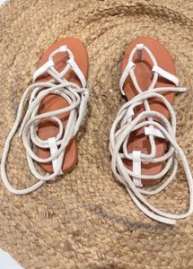 Set Of 2 completely new Lace-Up Sandals